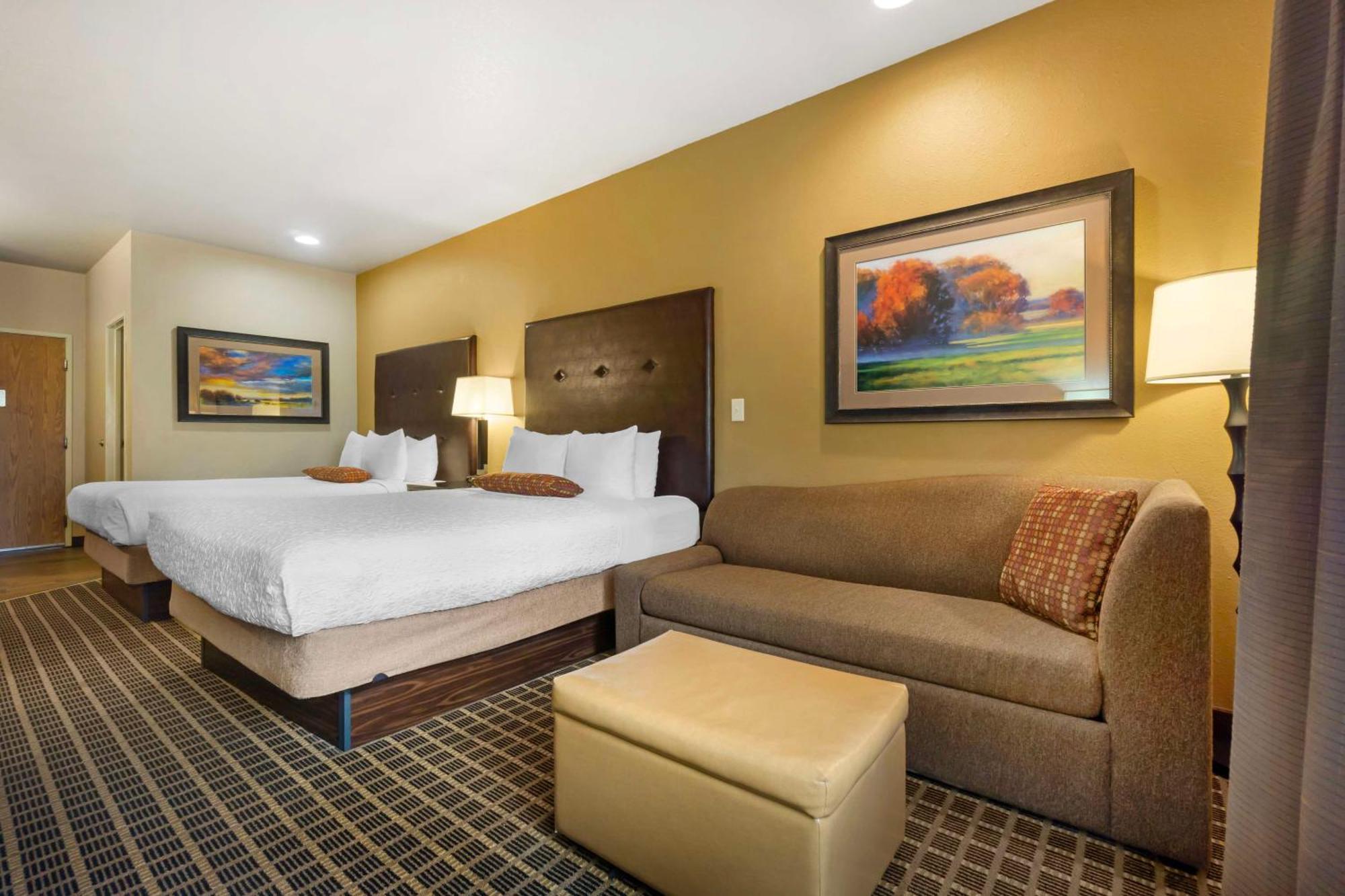 Best Western Plus Yakima Hotel Exterior photo
